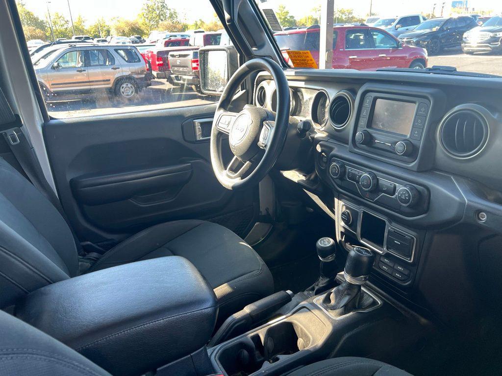 used 2018 Jeep Wrangler Unlimited car, priced at $20,321