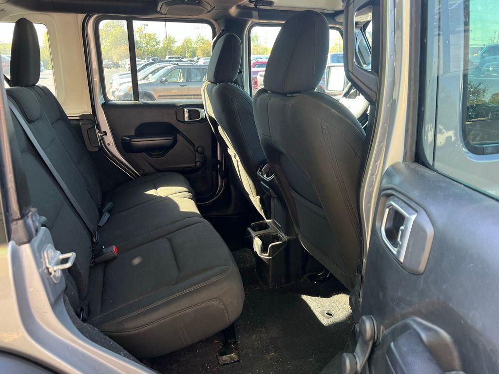 used 2018 Jeep Wrangler Unlimited car, priced at $20,321