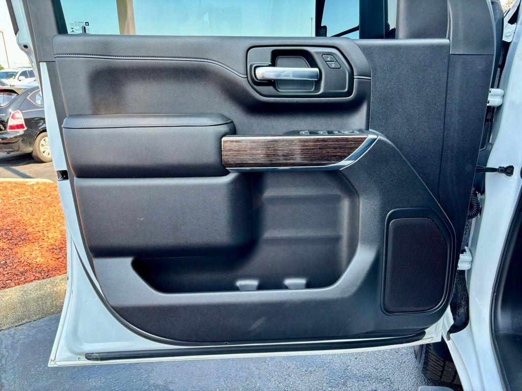used 2022 GMC Sierra 2500 car, priced at $44,862