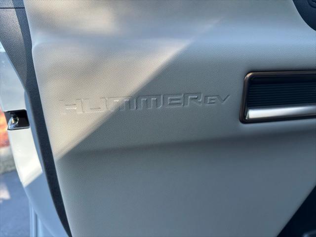 new 2025 GMC HUMMER EV SUV car, priced at $100,592