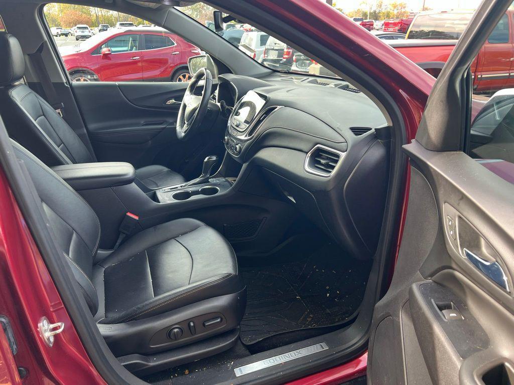 used 2018 Chevrolet Equinox car, priced at $19,382