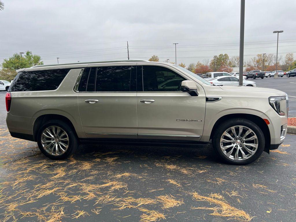 used 2022 GMC Yukon XL car, priced at $45,891