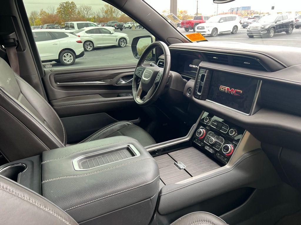 used 2022 GMC Yukon XL car, priced at $45,891