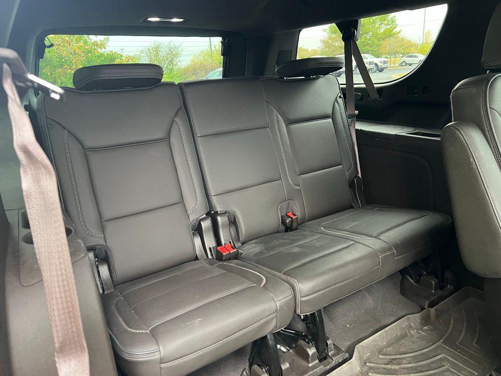 used 2022 GMC Yukon XL car, priced at $45,891