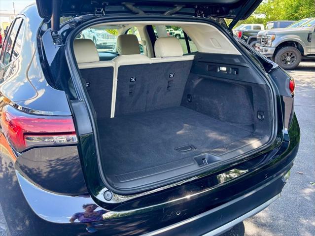 used 2022 Buick Envision car, priced at $22,981