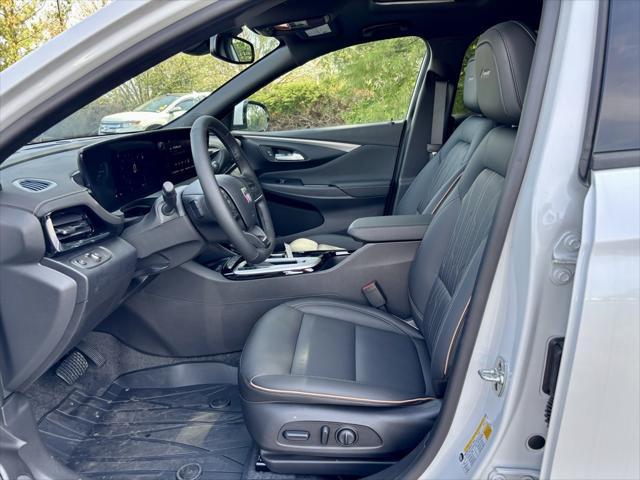 new 2025 Buick Envista car, priced at $31,885