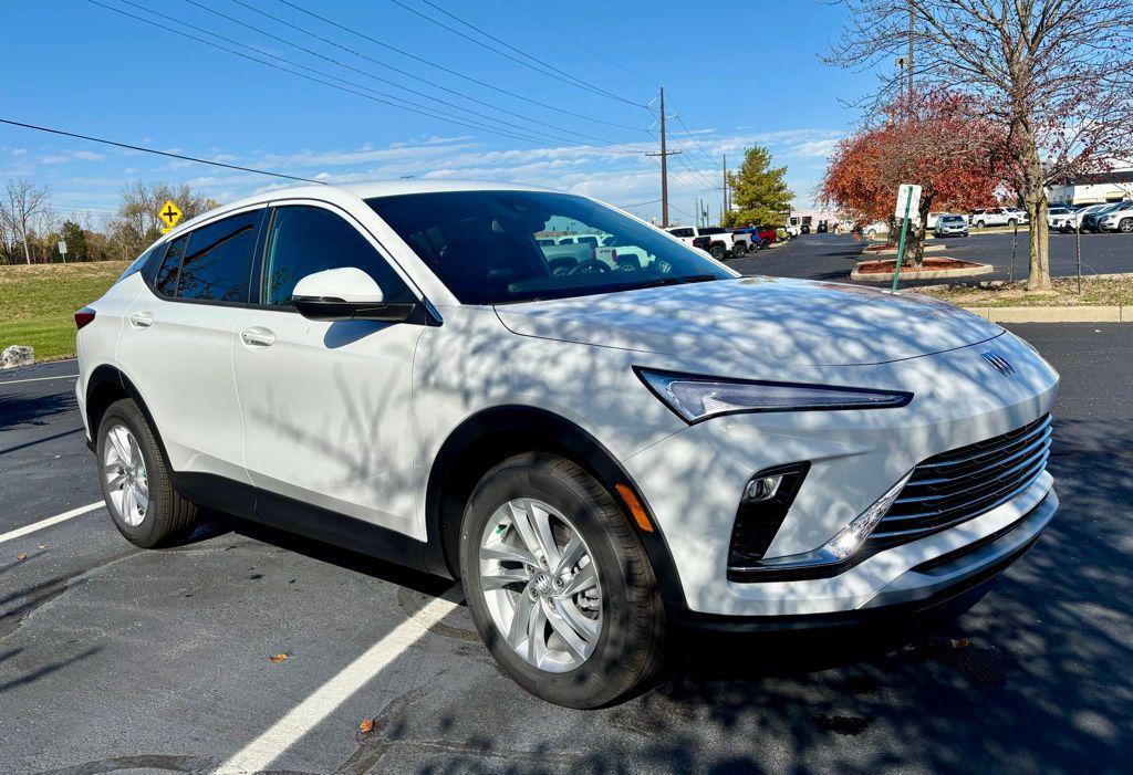 new 2026 Buick Envista car, priced at $27,695