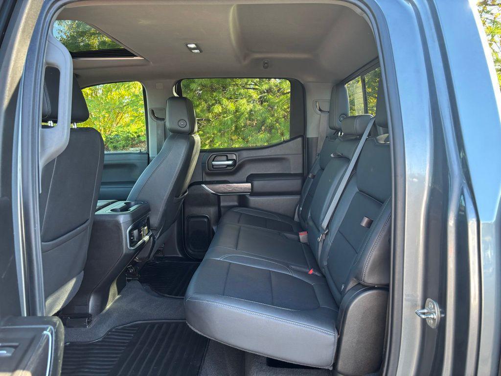 used 2021 Chevrolet Silverado 1500 car, priced at $33,748