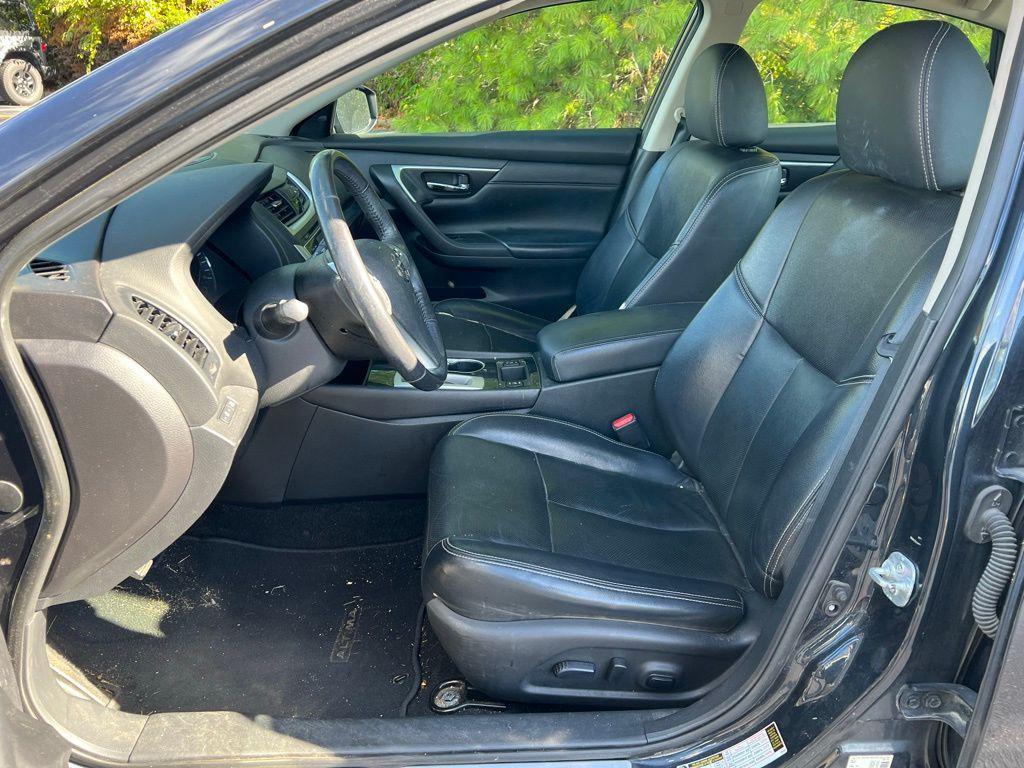 used 2016 Nissan Altima car, priced at $6,272