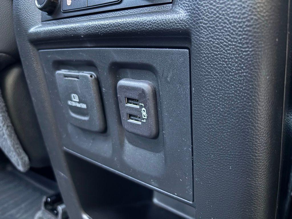 used 2023 Chevrolet Traverse car, priced at $35,754