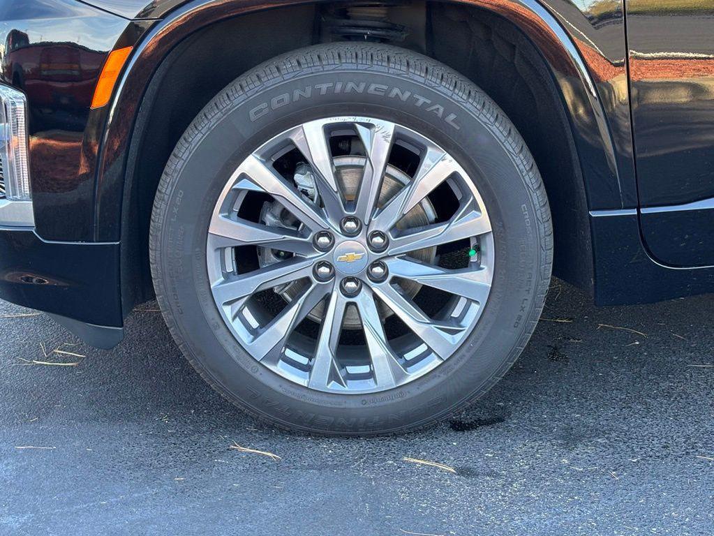 used 2023 Chevrolet Traverse car, priced at $35,754