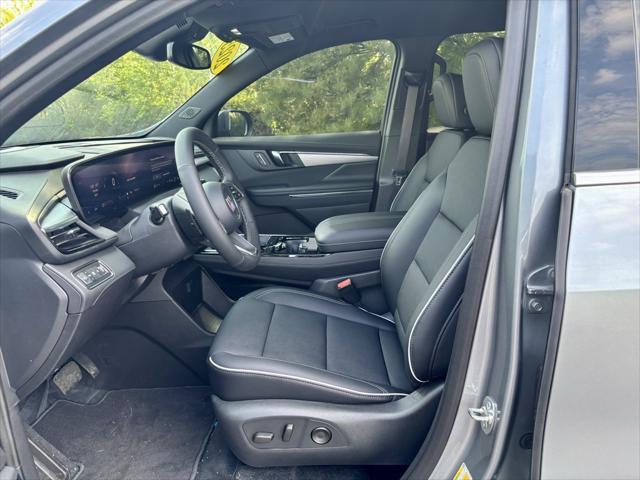 new 2025 Buick Enclave car, priced at $47,295
