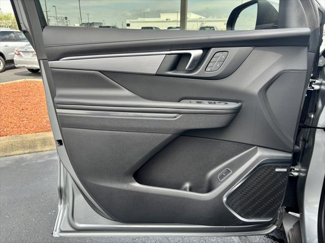 new 2025 Buick Enclave car, priced at $47,295