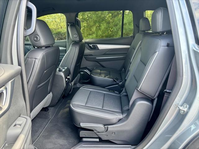 new 2025 Buick Enclave car, priced at $47,295
