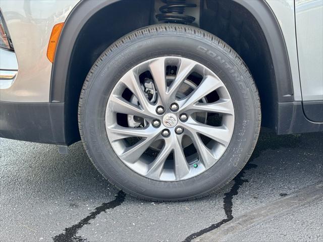new 2025 Buick Enclave car, priced at $47,295