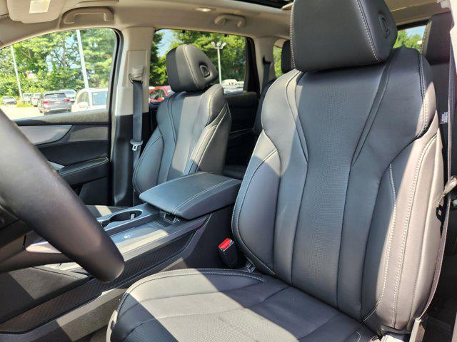 used 2025 Acura MDX car, priced at $53,998