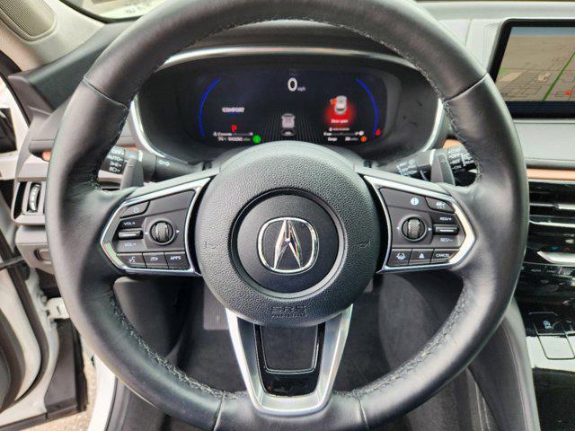 used 2022 Acura MDX car, priced at $41,289
