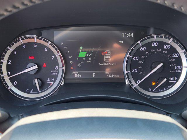 used 2022 Toyota Highlander car, priced at $35,388