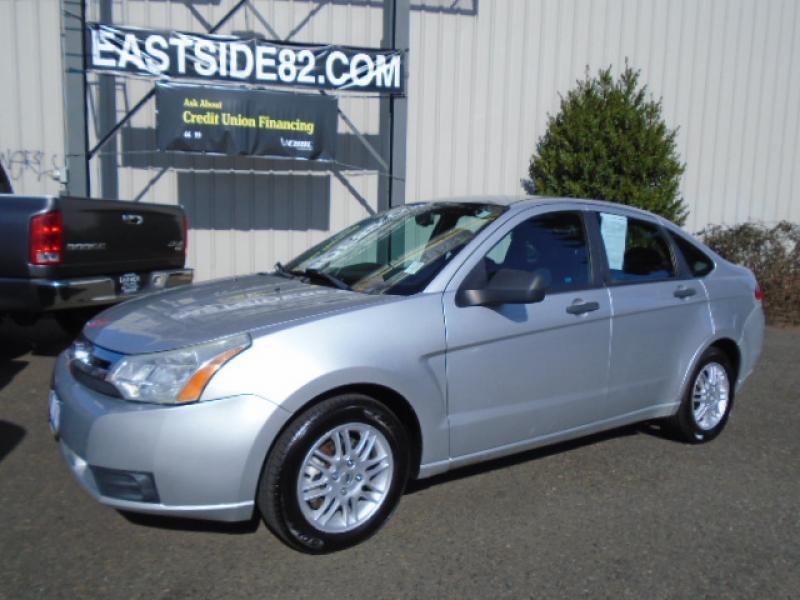 used 2010 Ford Focus car, priced at $5,995