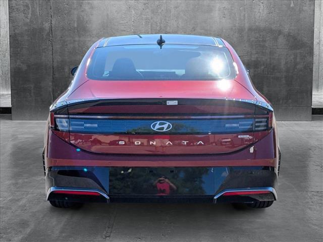new 2025 Hyundai Sonata Hybrid car, priced at $39,121