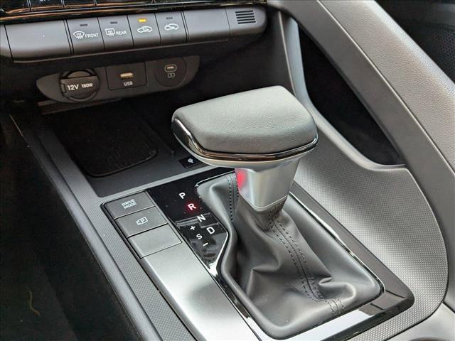 new 2025 Hyundai Elantra car, priced at $24,289