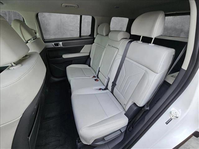 new 2025 Hyundai Santa Fe car, priced at $38,062