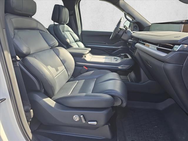 used 2025 Lincoln Navigator car, priced at $95,484