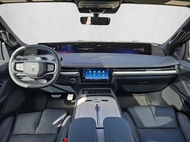 used 2025 Lincoln Navigator car, priced at $95,484
