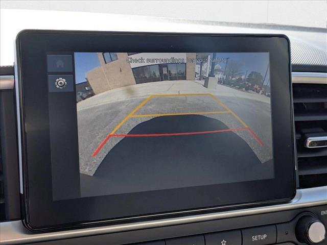 new 2025 Hyundai Venue car, priced at $23,995