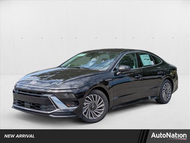 new 2025 Hyundai Sonata Hybrid car, priced at $32,065
