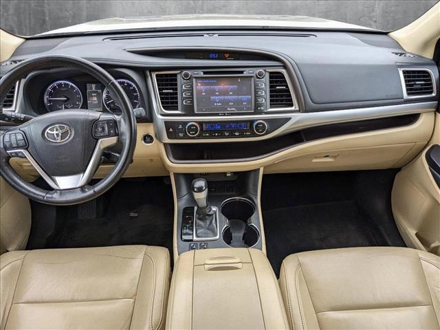 used 2015 Toyota Highlander car, priced at $18,484