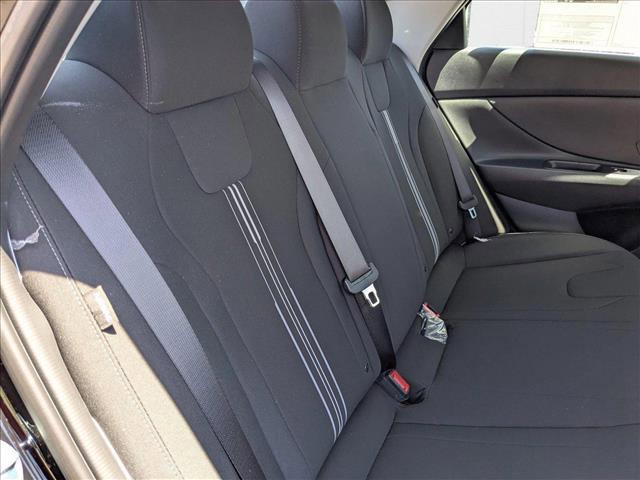 new 2025 Hyundai ELANTRA HEV car, priced at $25,580