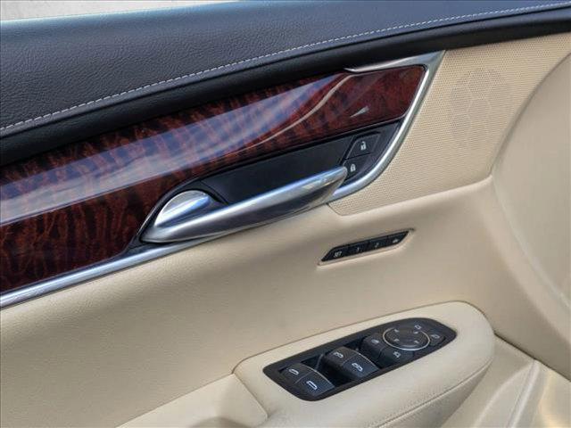 used 2018 Cadillac XT5 car, priced at $19,328