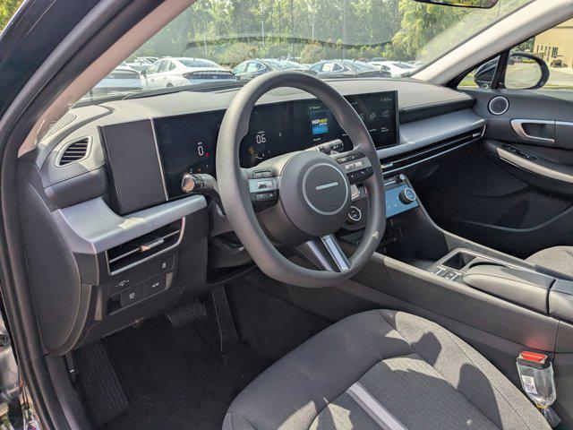 new 2025 Hyundai Sonata car, priced at $28,895