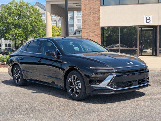 new 2025 Hyundai Sonata car, priced at $28,895