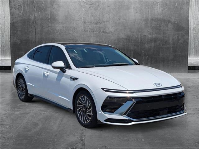 new 2025 Hyundai Sonata Hybrid car, priced at $39,150