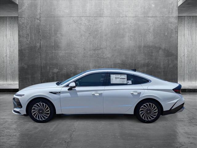 new 2025 Hyundai Sonata Hybrid car, priced at $39,150