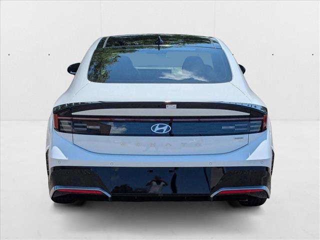 new 2025 Hyundai Sonata Hybrid car, priced at $37,650