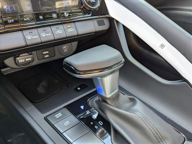 new 2025 Hyundai Elantra car, priced at $23,915
