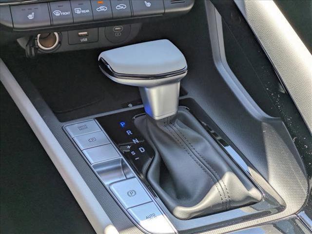 new 2025 Hyundai Elantra car, priced at $26,569