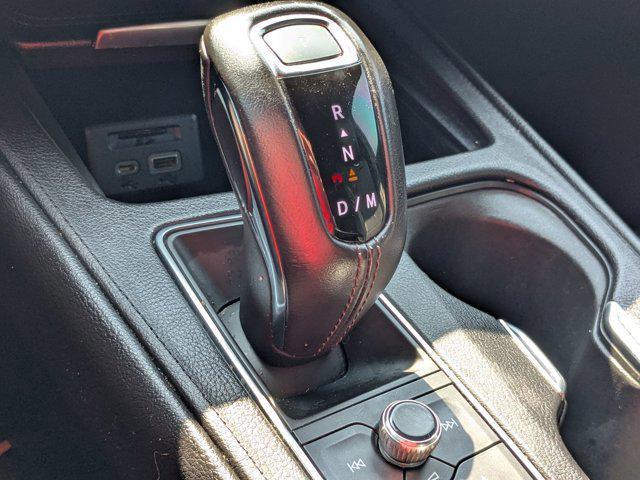 used 2019 Cadillac XT4 car, priced at $20,158
