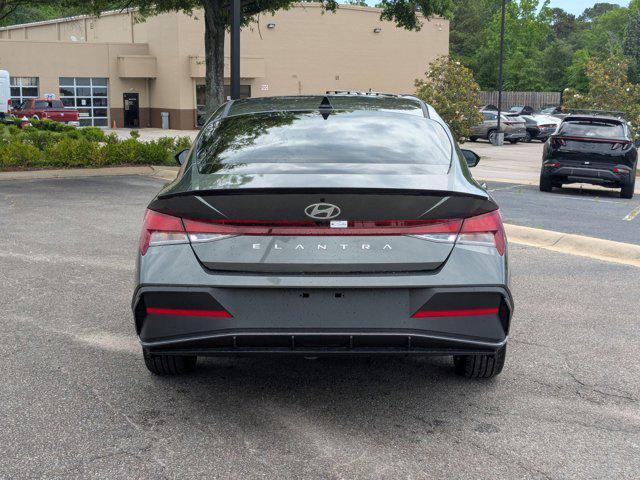 new 2025 Hyundai Elantra car, priced at $24,515