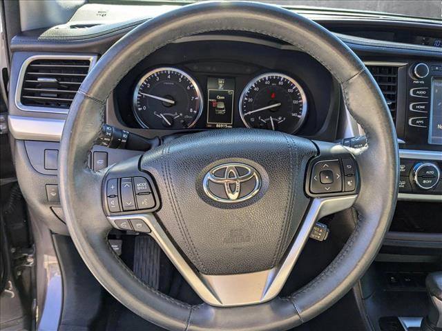 used 2015 Toyota Highlander car, priced at $19,144