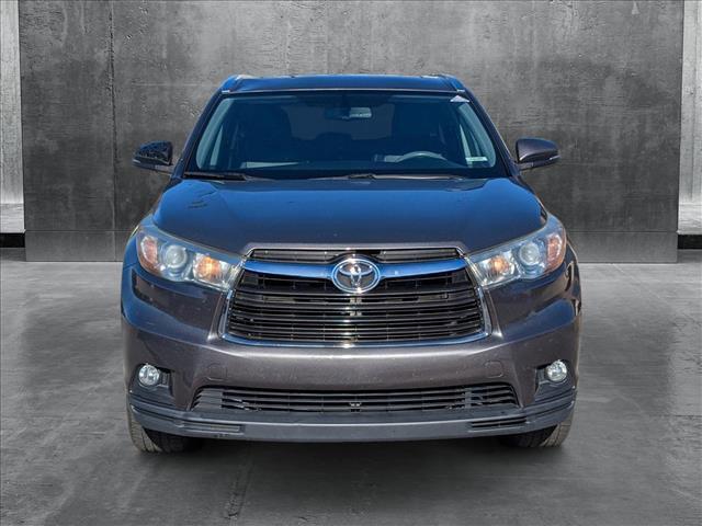 used 2015 Toyota Highlander car, priced at $19,144