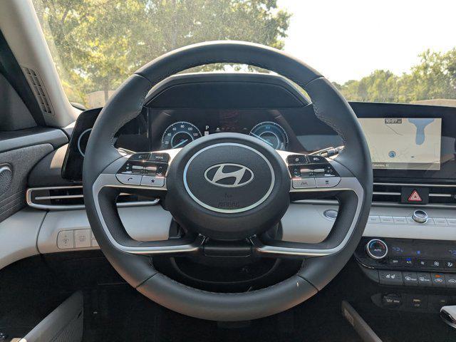 new 2025 Hyundai Elantra car, priced at $31,514