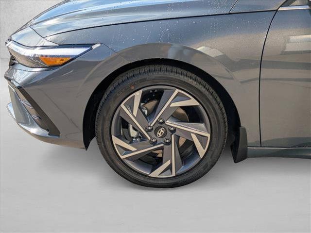 new 2025 Hyundai Elantra car, priced at $26,521