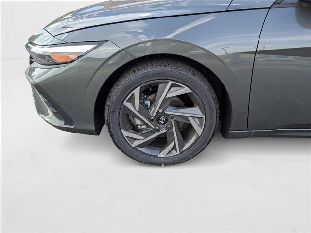 new 2025 Hyundai Elantra car, priced at $22,760
