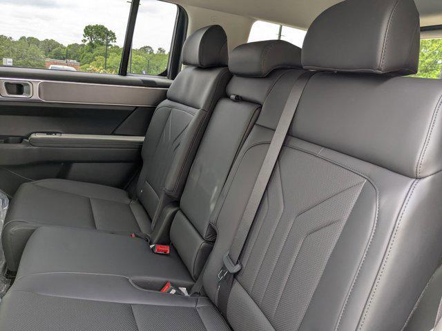new 2025 Hyundai Santa Fe car, priced at $42,920