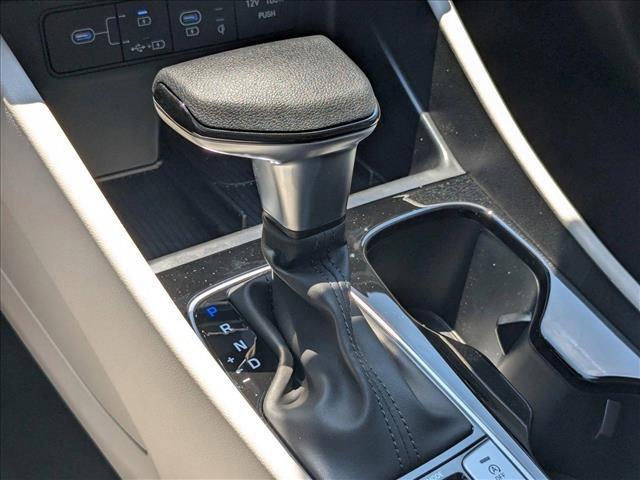 new 2025 Hyundai Tucson car, priced at $31,900