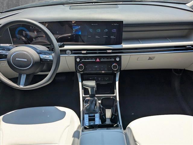 new 2025 Hyundai Tucson car, priced at $31,900